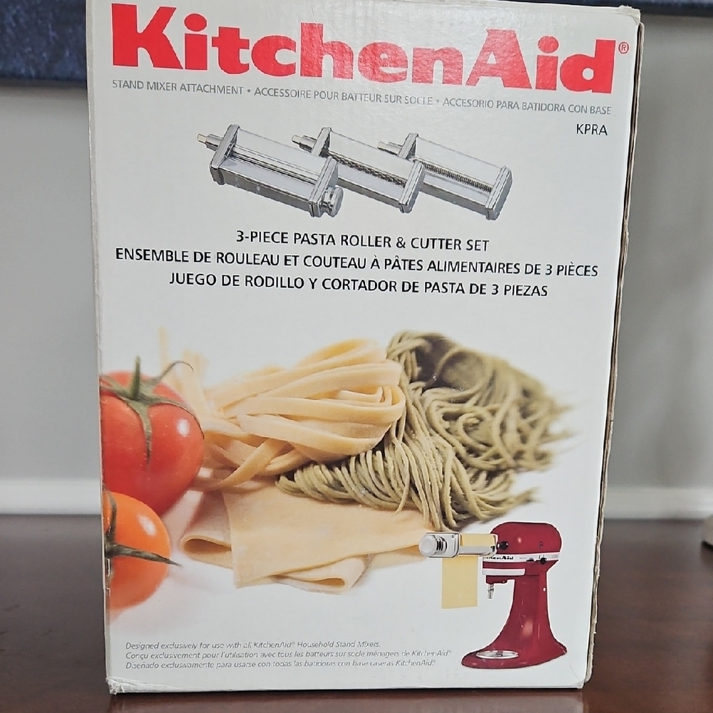 KitchenAid Silver Pasta Roller & Cutter Set